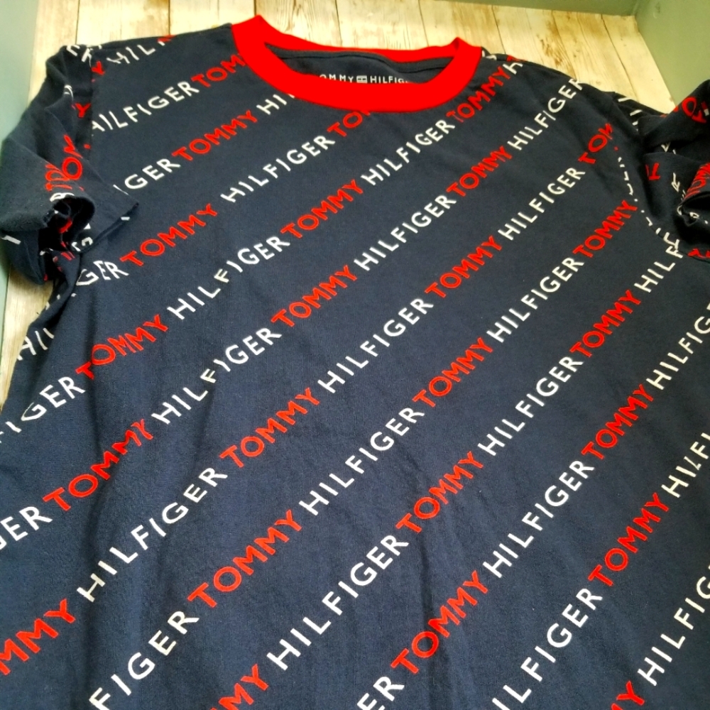 Boy Tommy Hilfiger T-shirt size 12-14